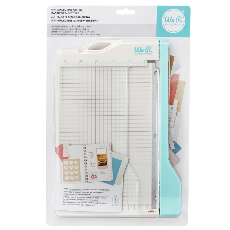 We R Memory Keepers Mini 6 x 8.5 Guillotine Cutter